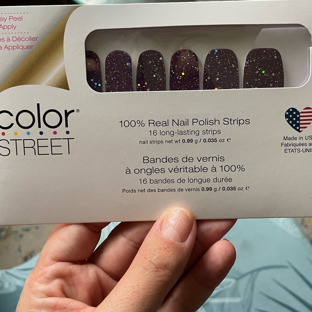 Bordeaux Glitz Color Street